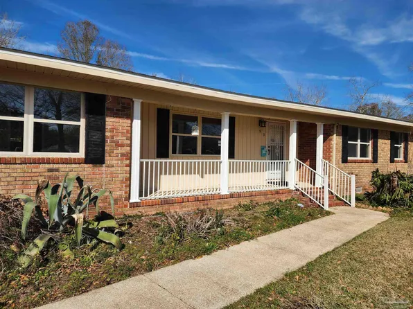 90 Sharmon St, Pensacola, FL 32534