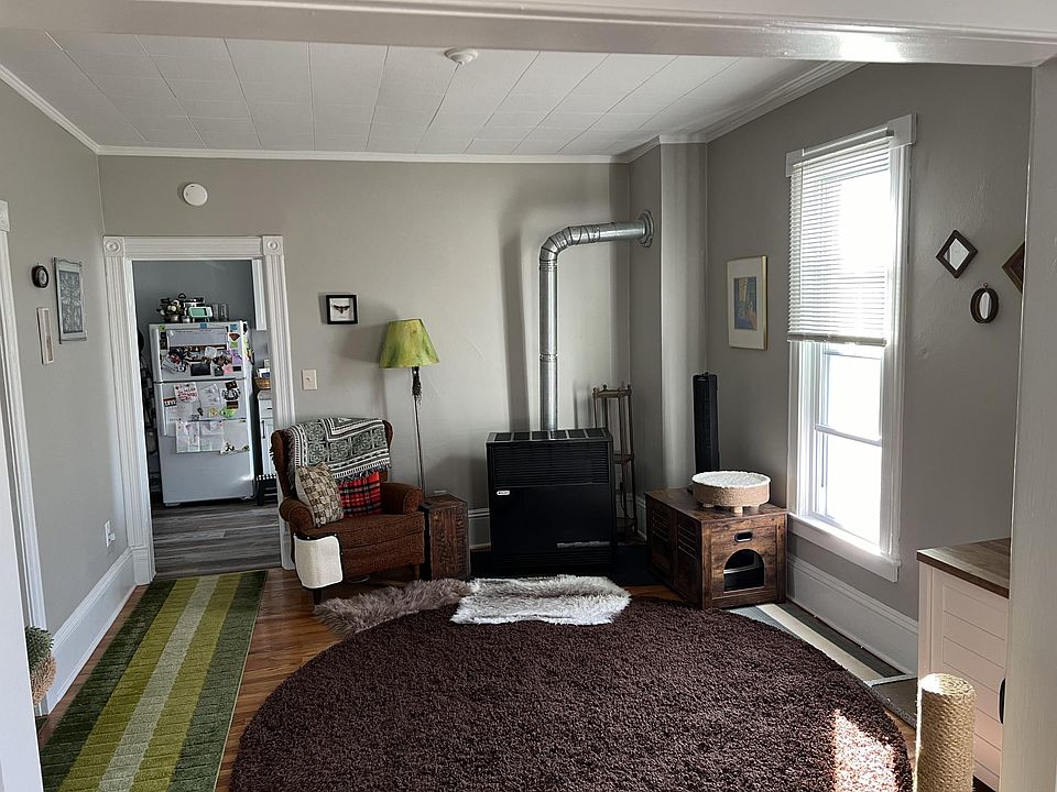 1st image of 882 4th St NW #2