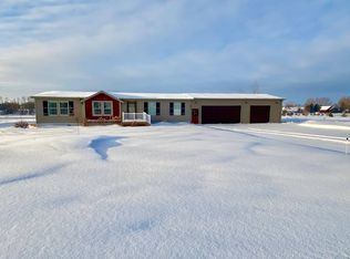 809 Sunset Dr, Devils Lake, ND 58301