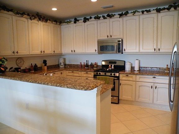 3rd image of 9234 Tesoro Ln Unit 102