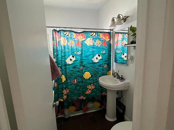 4th image of 1136 Berkeley Dr #1136
