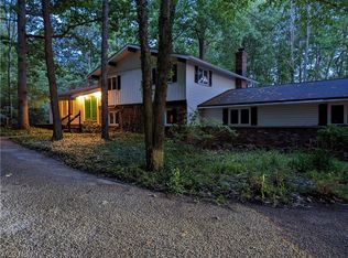 7970 Viewmount Dr, Concord Township, OH 44077