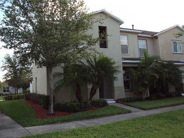 1st image of 1826 Pointe West Way