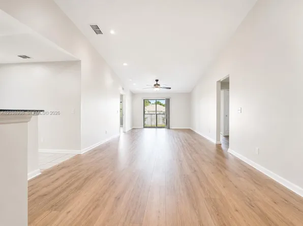4026 Meander Pl Unit 208, Rockledge, FL 32955