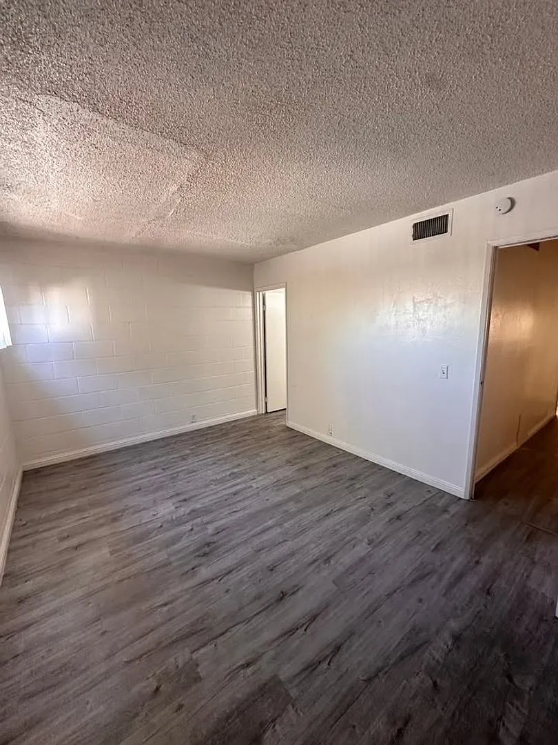 770 Mark Ave — Photo 3