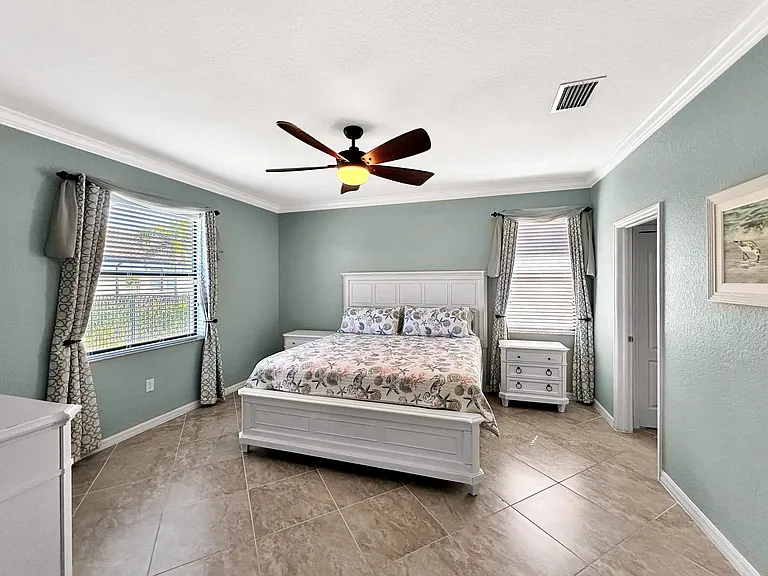 12948 Broomfield Ln — Photo 23