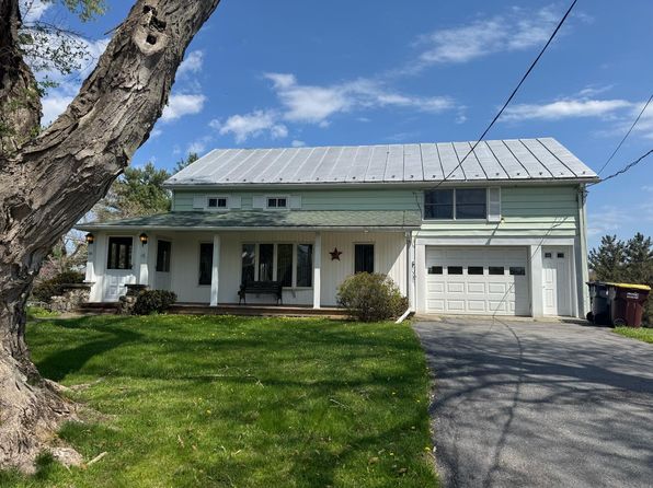 33 Little Brooklyn Road, Warwick, NY 10990