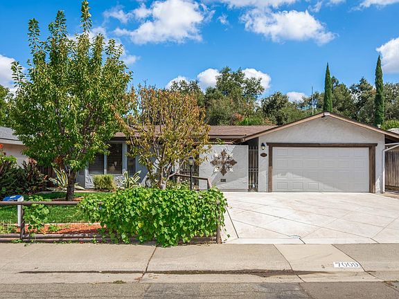 3rd image of 7009 Brookcrest Way
