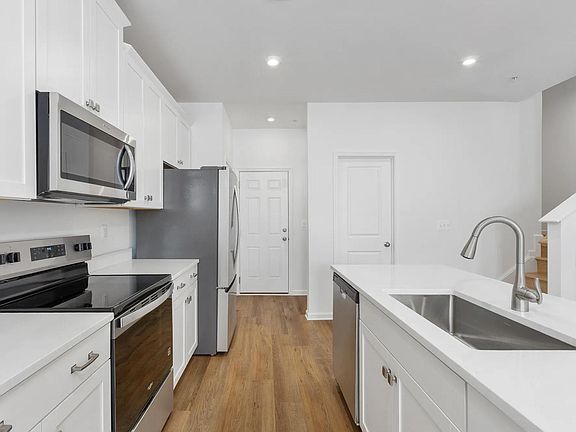 Harridan B kitchen