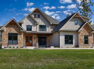 49 Ridge Bluff Cir, Huntsville, AL 35803