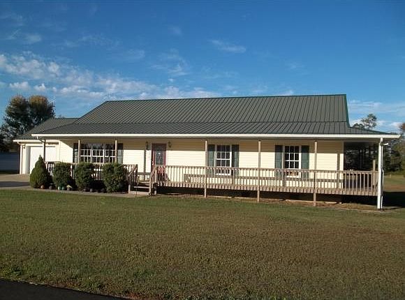 1st image of 146 Gray Ln
