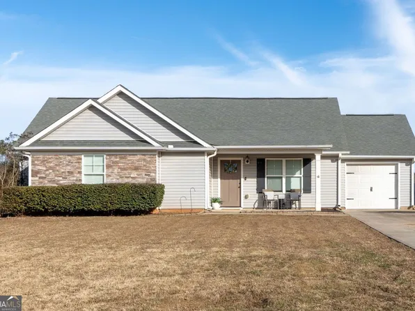 152 Mathews Rd, Milner, GA 30257