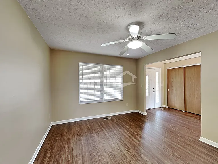 4363 Squaw Valley Dr — Photo 4