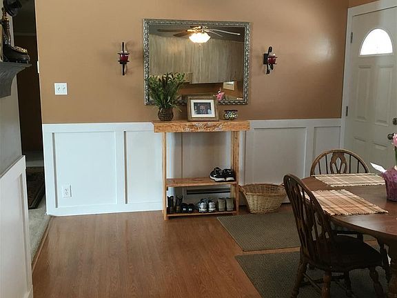 4th image of 1024 3rd West Ave