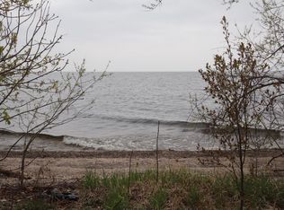 N1964 Elmwood Beach Rd, Chilton, WI 53014