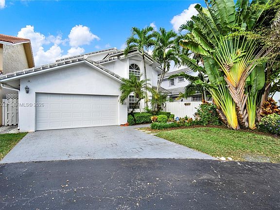 2nd image of 10825 SW 91st Ln