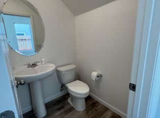 1453 Crimson Ln, Manteca, CA