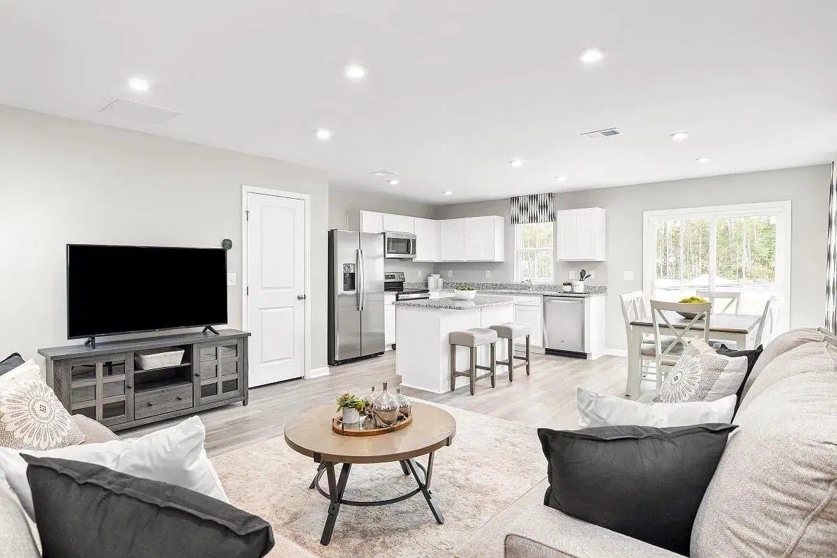 3 bed, 2.5 bath, 1442 sqft, $2,400 — Photo 4