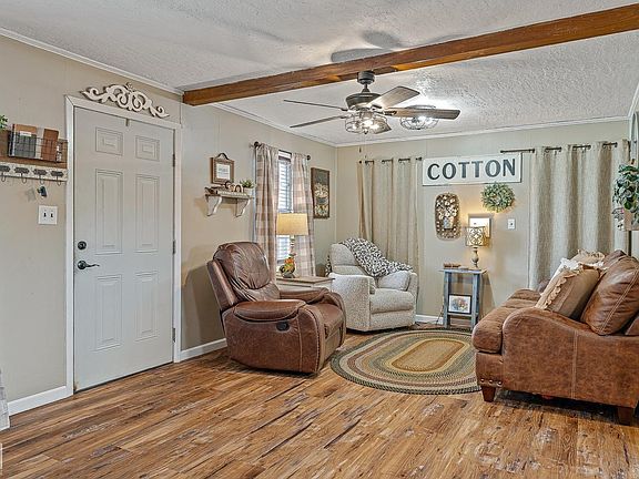 3rd image of 100 E Unity Rd