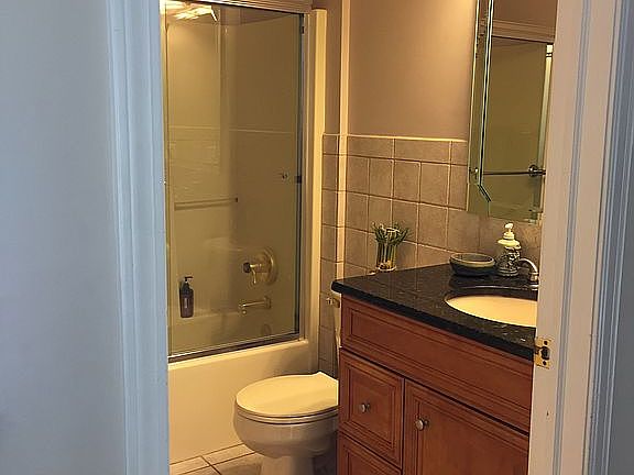 5th image of 3700 Acadia Dr
