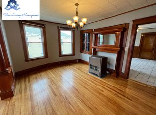 24 Fairbanks Street, Worcester, MA 01610