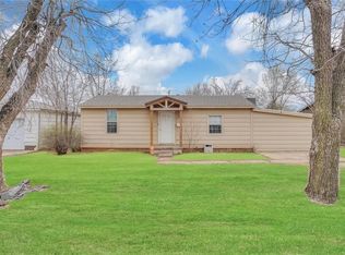 1400 E Ash St, Altus, OK 73521