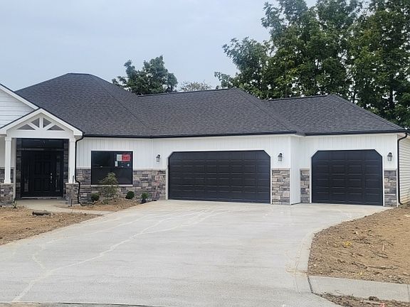 2nd image of 4601 W Clearlake Ct