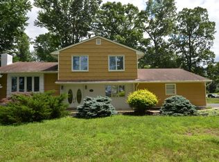 183 Pinebrook Rd, Manalapan, NJ 07726