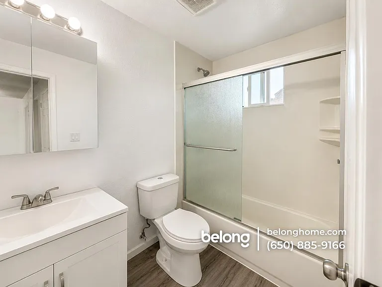 26792 Clarkford St — Photo 5