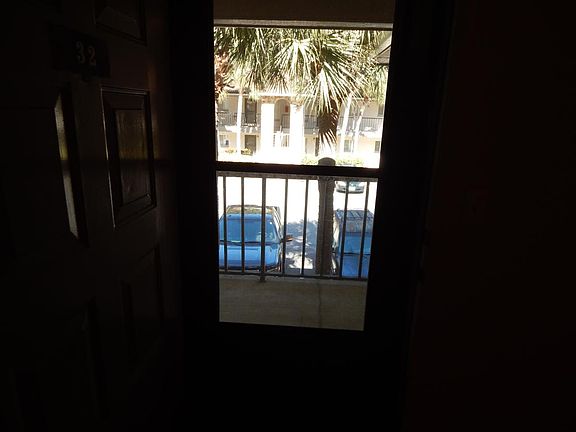 Storm door glass/screened