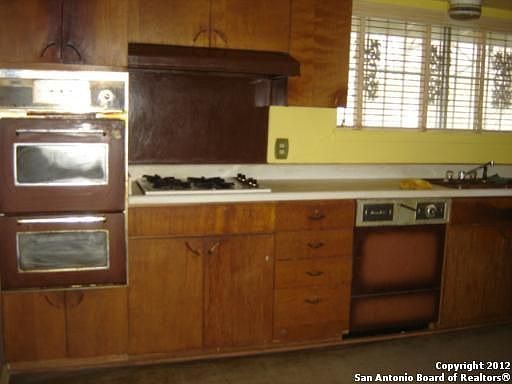 3rd image of 219 Oriole Ln