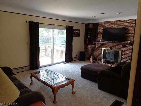 2nd image of 16207 Cypress Ave