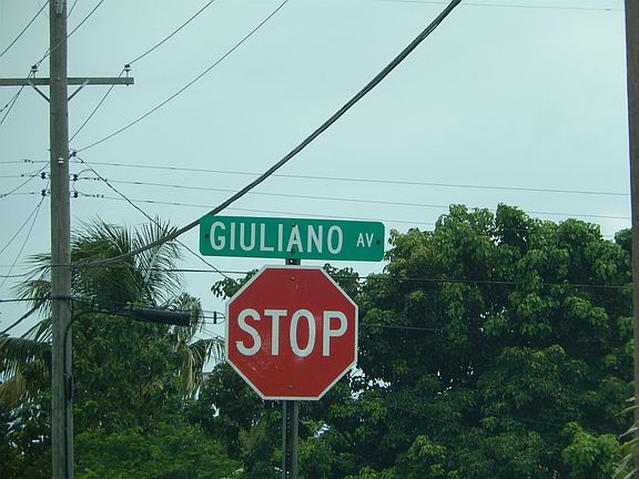 5th image of 3031 Giuliano Ave