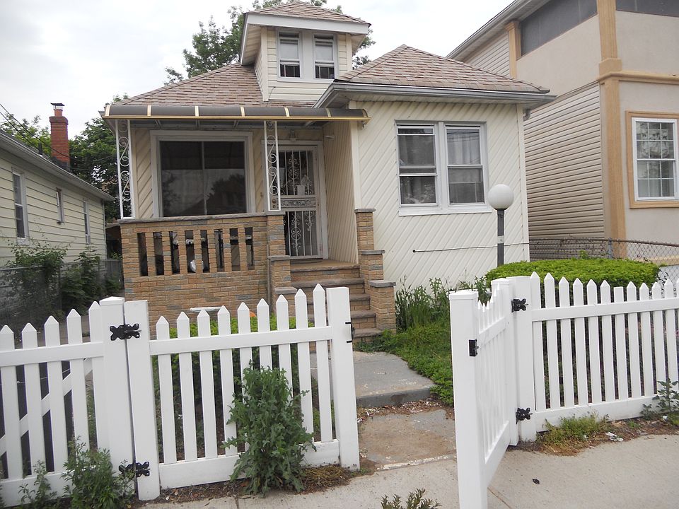 1st image of 16859 119th Ave