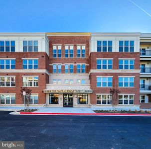 10755 Fairgrounds Dr #232, Fairfax, VA, 22030
