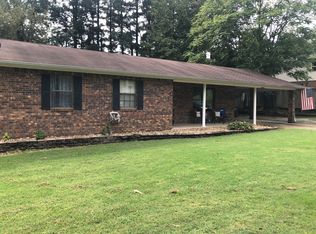 1328 Mulberry Dr, Piggott, AR 72454