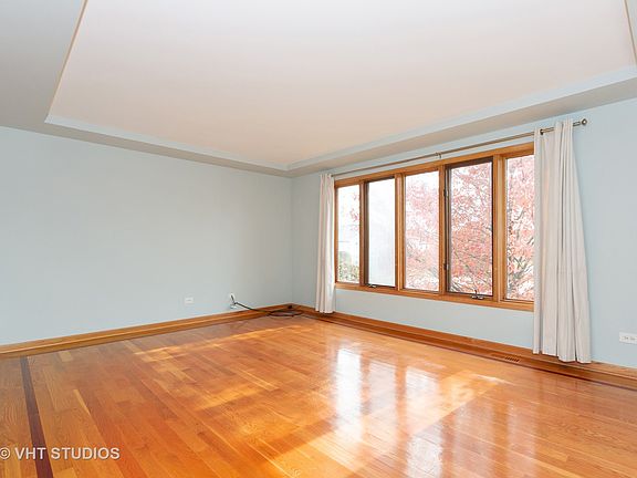2nd image of 6720 White Tailed Ln