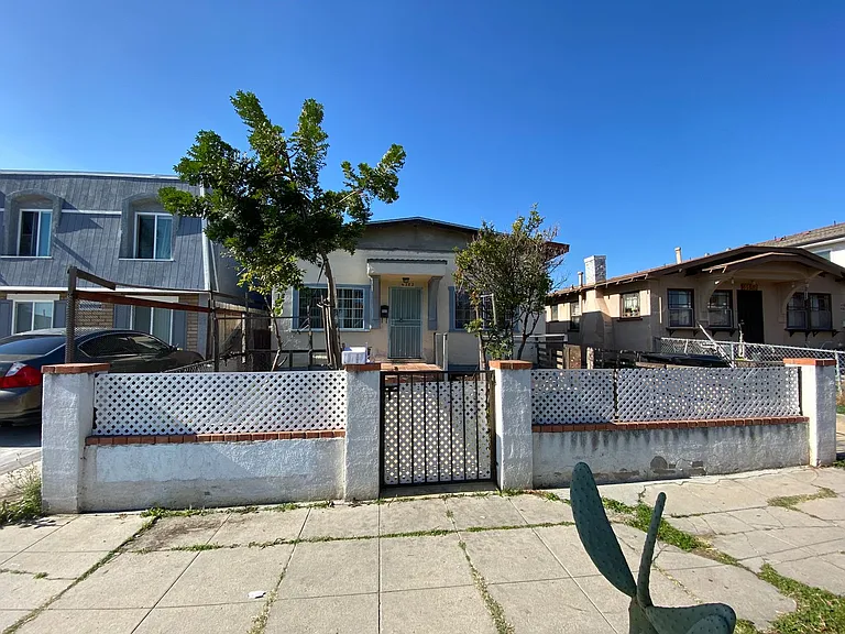 4150-4152 Wilson Ave — Photo 1