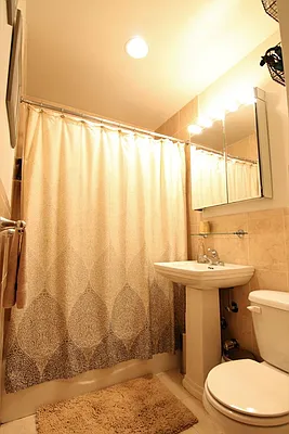 Rented by JK Dansar Corp | media 16