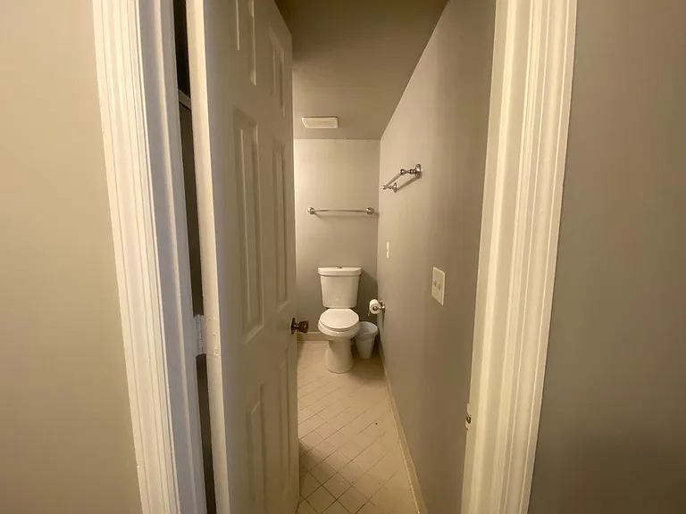 2325 Elliston Pl #106 — Photo 17