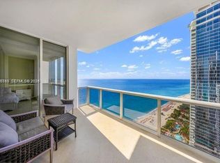 18101 Collins Ave APT 4702, Sunny Isles Beach, FL 33160