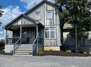 1601 Campbell Ln, Clifton Forge, VA 24422