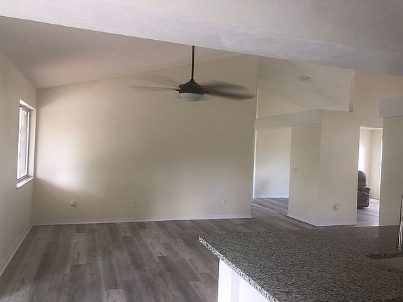 5th image of 3032 Carlsbad Ct