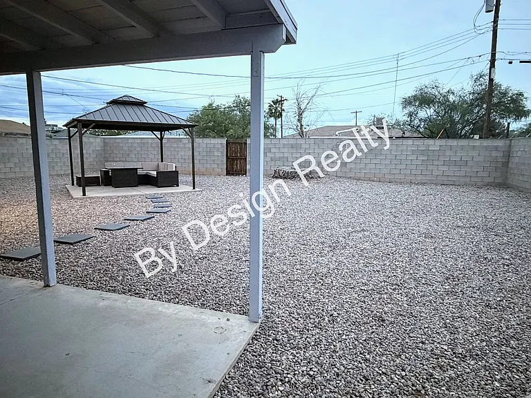 5840 E 36th St — Photo 19