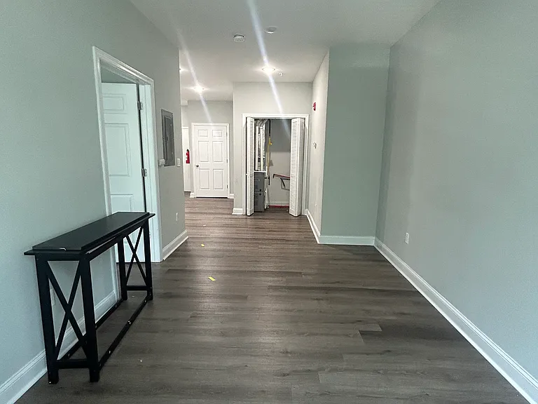 60 Carroll St #204 — Photo 7