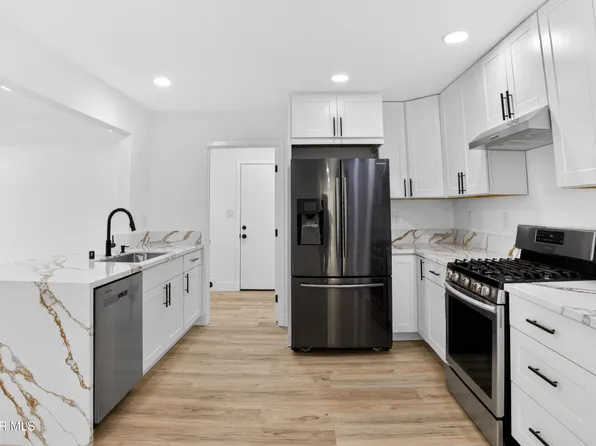 13150 Millrace St, Sun Valley, CA 91352