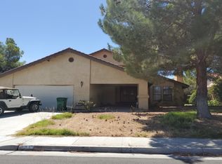 921 W Vicki Ave, Ridgecrest, CA 93555