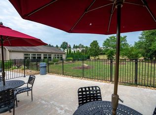 900 Hawthorne Cir #1655920, Oakdale, PA 15071