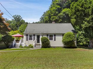 6 Briggs Ln, Croton On Hudson, NY 10520