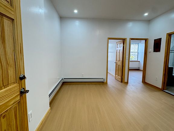 4th image of 2349 62nd St #2R